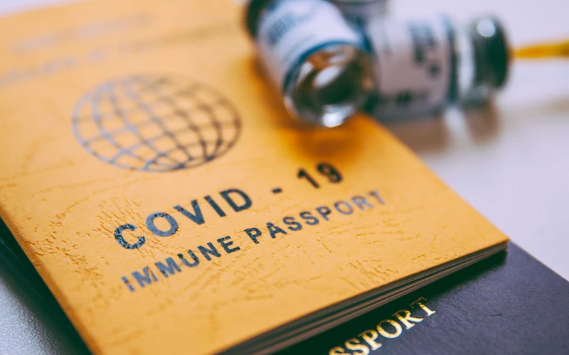Nghiên cứu thí điểm “hộ chiếu vaccine” cho du lịch