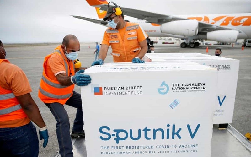 Lô vaccine Sputnik V tới Caracas, Venezuela, tháng 3-2021. (Ảnh: Reuters)