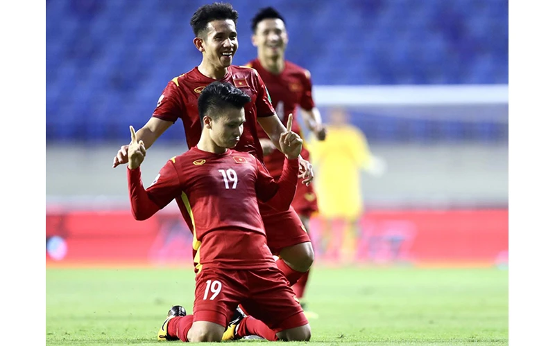 Việt Nam giành tấm vé lịch sử vào vòng loại thứ ba World Cup 2022 khu vực châu Á.
