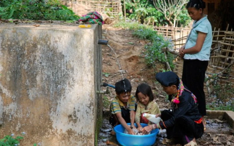 Hai lĩnh vực gồm nước sạch, vệ sinh môi trường và quản trị rủi ro thiên tai là những hoạt động quan trọng nhất trong khung khổ hợp tác giữa Quỹ Nhi đồng Liên Hợp Quốc (Unicef) và Bộ Nông nghiệp và Phát triển nông thôn Việt Nam.