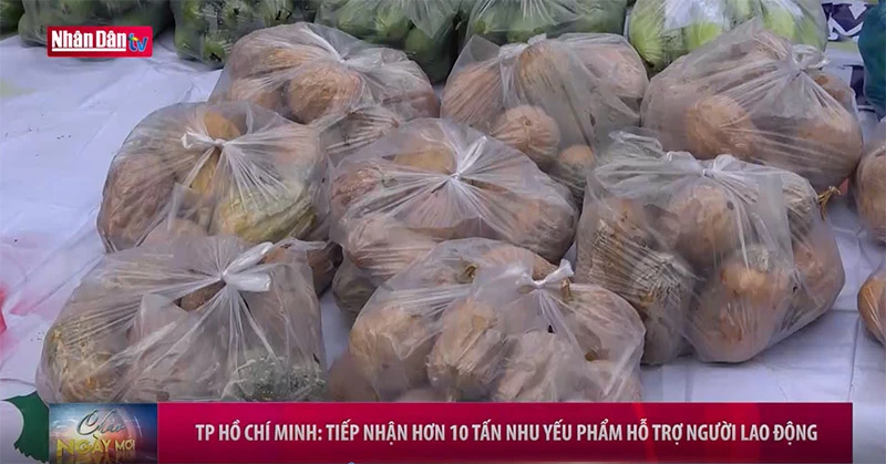 TP Hồ Chí Minh Tiếp nhận hơn 10 tấn nhu yếu phẩm hỗ trợ người lao động