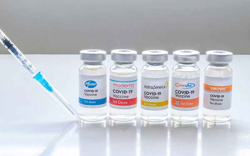 Một số loại vaccine ngừa Covid-19. Ảnh: Shutterstock