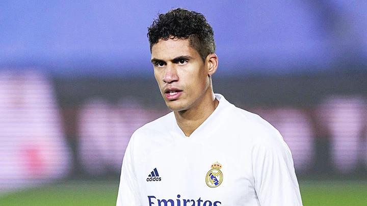 Man United sắp chiêu mộ thành công Raphael Varane