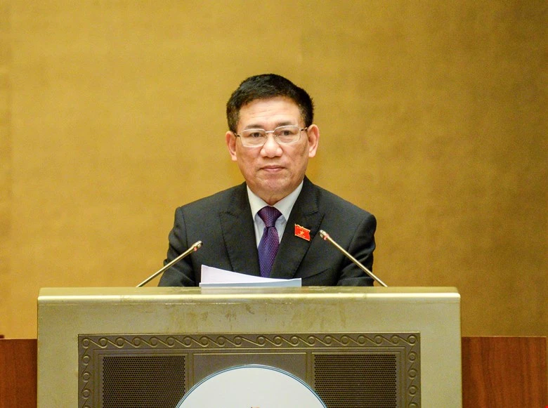 Bộ trưởng Bộ Tài chính nhiệm kỳ 2016-2021 Hồ Đức Phớc trình bày trước Quốc hội về công tác thực hành tiết kiệm, chống lãng phí năm 2020.