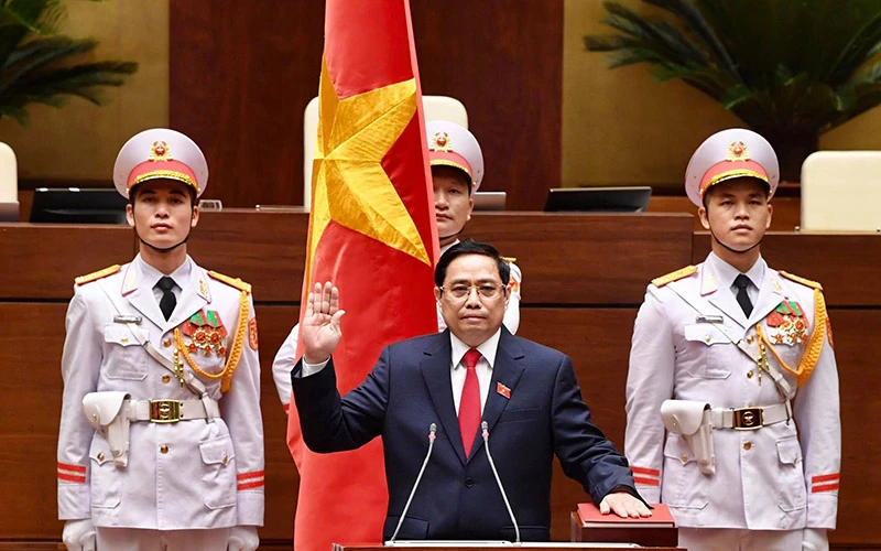 Thủ tướng Chính phủ Phạm Minh Chính tuyên thệ nhậm chức. (Ảnh: DUY LINH)