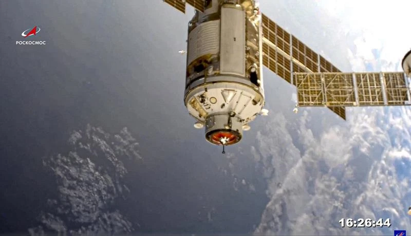 Module Nauka được nhìn thấy trước khi cập bến Trạm vũ trụ quốc tế. (Ảnh: Roscosmos).