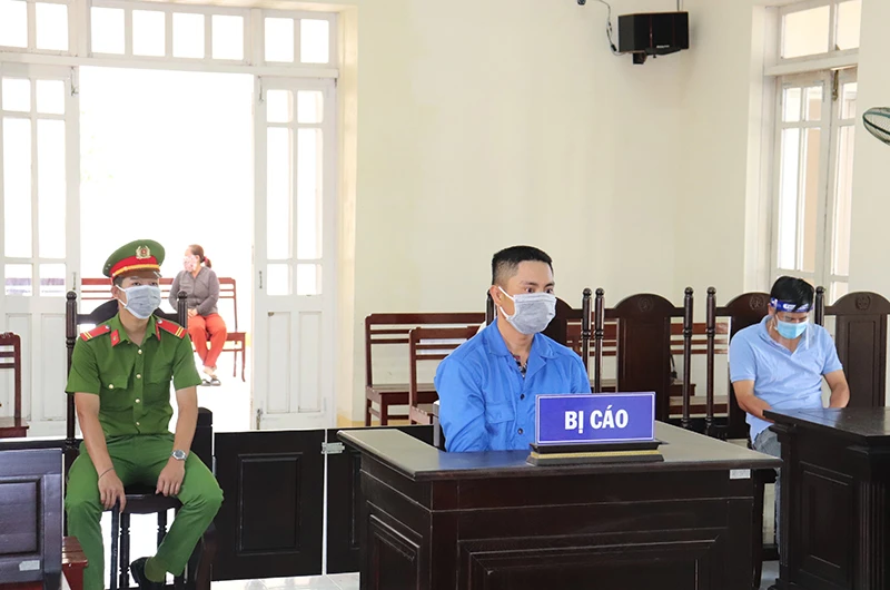 Bị cáo Phạm Văn Hiếu tại phiên tòa.