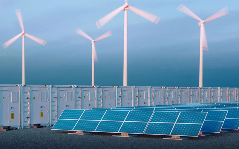 Một hệ thống tích trữ năng lượng của nhà máy năng lượng tái tạo gồm điện mặt trời và điện gió.