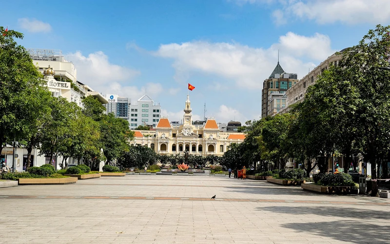 TP Hồ Chí Minh tiếp tục thực hiện giãn cách xã hội theo Chỉ thị 16 thêm 14 ngày.