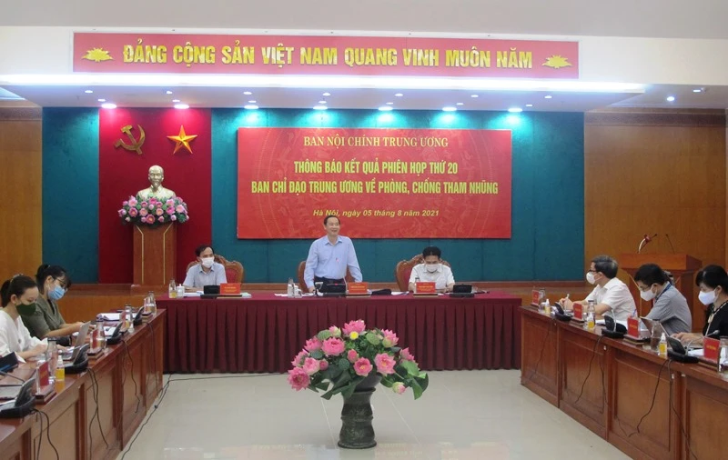 Toàn cảnh họp báo chiều 5/8.