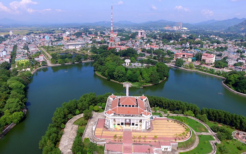 Thành phố Tuyên Quang đã đạt tiêu chí đô thị loại II.