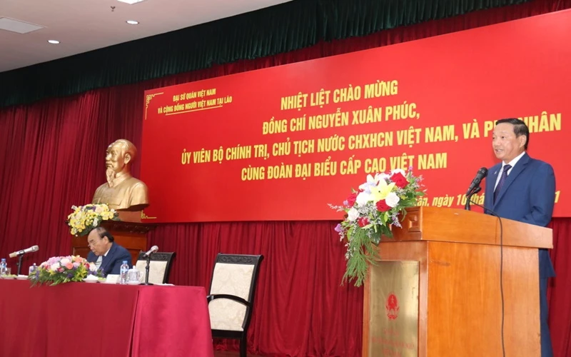Đại sứ Việt Nam tại Lào Nguyễn Bá Hùng khẳng định cộng đồng Việt Nam tại Lào luôn một lòng hướng về đất nước.