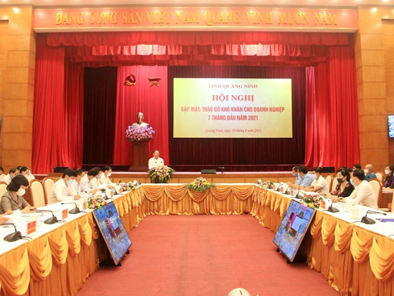 Hội nghị gặp mặt, tháo gỡ khó khăn cho doanh nghiệp tại Quảng Ninh.