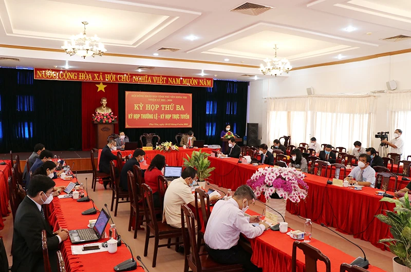 Toàn cảnh Kỳ họp lần thứ 3 Hội đồng nhân dân tỉnh Phú Yên Khóa 8.