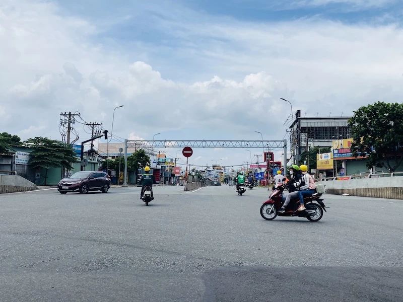 Sau 14 giờ ngày 15/8, khu vực cầu vượt Linh Xuân, TP Thủ Đức đã thông thoáng