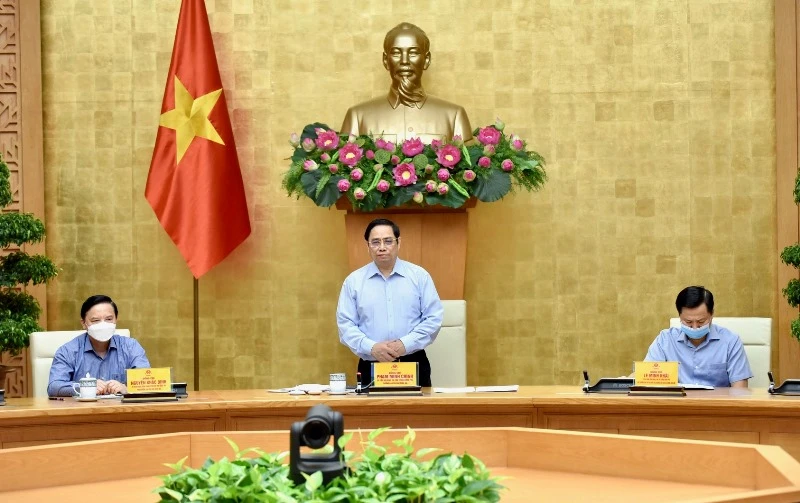Thủ tướng Phạm Minh Chính phát biểu chỉ đạo tại cuộc họp.