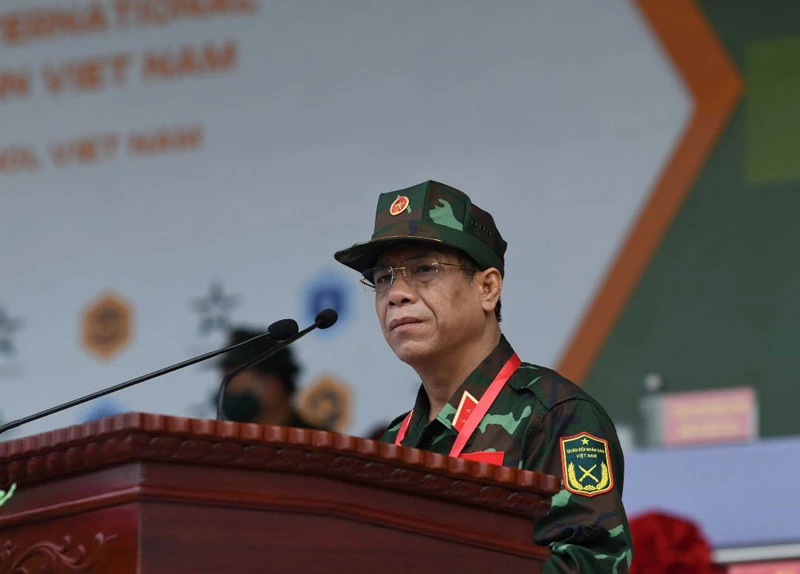 Trung tướng Nguyễn Văn Nghĩa phát biểu tại lễ bế mạc. (Ảnh: HUY SƠN)