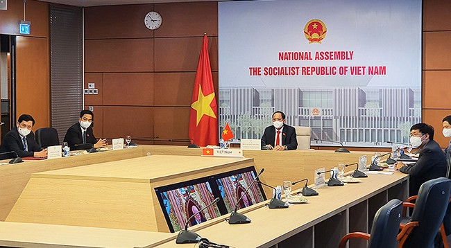 Phó Chủ tịch QH Trần Quang Phương làm Trưởng đoàn, dự Diễn đàn theo hình thức trực tuyến.
