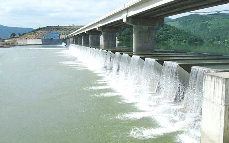 Tổng Cục Thủy lợi đề nghị các đơn vị liên quan bảo vệ tốt các công trình thủy lợi trong đợt mưa lũ sắp tới.