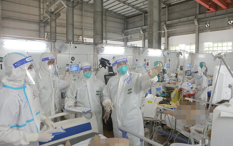 Hơn 1.500 nhân viên y tế Bệnh viện Bạch Mai đã chi viện cho miền nam.