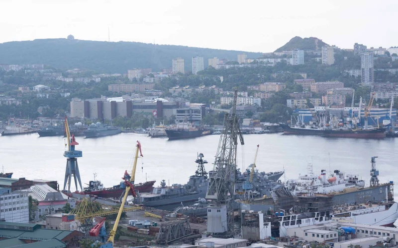 Một góc cảng Vladivostok.