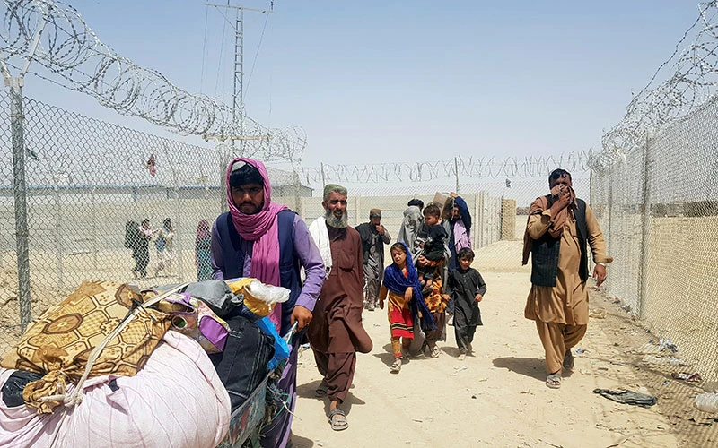 Nhiều người dân Afghanistan phải rời quê hương. Ảnh REUTERS