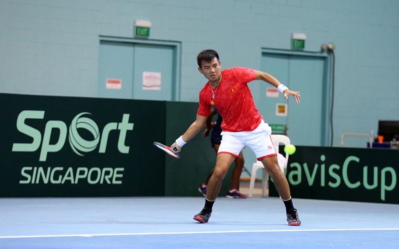 Lý Hoàng Nam thi đấu tại Davis Cup 2021. (Ảnh: Liên đoàn Quần vợt Việt Nam)