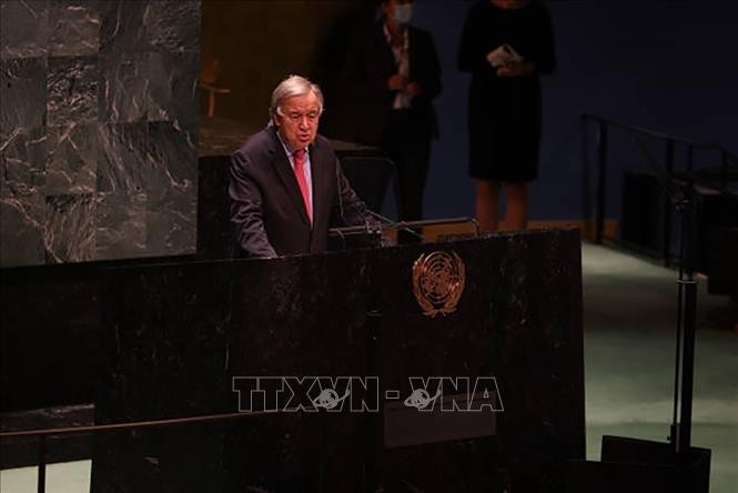 Tổng Thư ký LHQ Antonio Guterres phát biểu tại lễ khai mạc khóa họp thứ 76 Đại hội đồng Liên hợp quốc ở New York (Mỹ) ngày 14/9. Ảnh: Getty Images/TTXVN