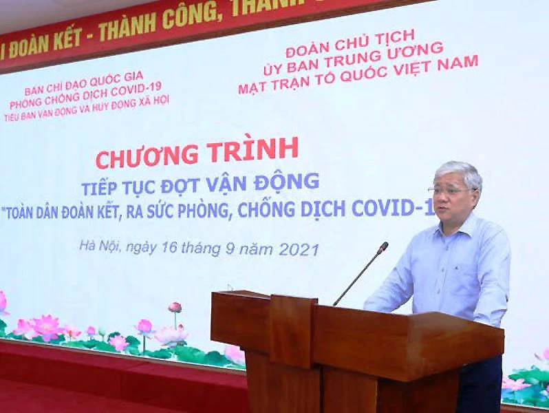 Đồng chí Đỗ Văn Chiến kêu gọi và phát động tiếp tục đợt vận động “Toàn dân đoàn kết, ra sức phòng, chống dịch Covid-19”.