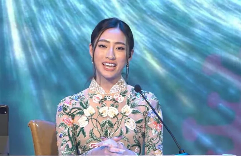 Chương trình Cháy lên tối 18/9 tiếp tục có sự tham gia dẫn chương trình của Hoa hậu Lương Thùy Linh.