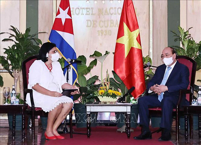 Chủ tịch nước Nguyễn Xuân Phúc tiếp Phó Chủ tịch thứ nhất Viện Cuba Hữu nghị với các dân tộc (ICAP) Noemi Rabaza Fernandesz. 