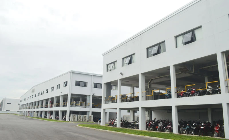 Công ty TNHH Hoya Lens nằm trong Khu công nghiệp VSIP Quảng Ngãi ngừng hoạt động nhiều ngày để phòng, chống dịch Covid-19.