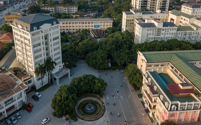 Đại học Quốc gia Hà Nội.