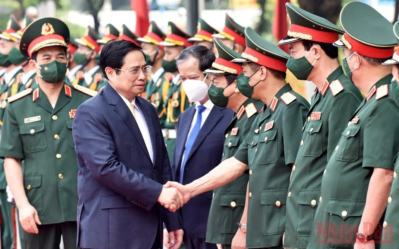 Thủ tướng Phạm Minh Chính đến dự Lễ khai giảng năm học 2021-2022 của Học viện Quốc phòng. (Ảnh: TRẦN HẢI)