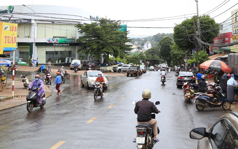 Cuộc sống ở thành phố Gia Nghĩa, tỉnh Đắk Nông trở lại trạng thái bình thường mới. 