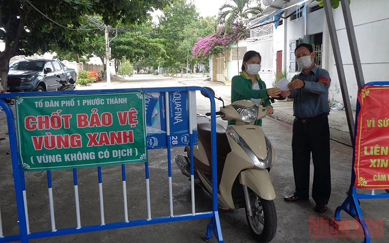 Chốt bảo vệ “vùng xanh” ở tổ dân phố 1 Phước Thành, phường Phước Long, TP Nha Trang.