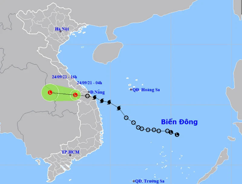 Vị trí và hướng di chuyển của vùng áp thấp suy yếu từ bão số 6. (Nguồn: nchmf.gov.vn)