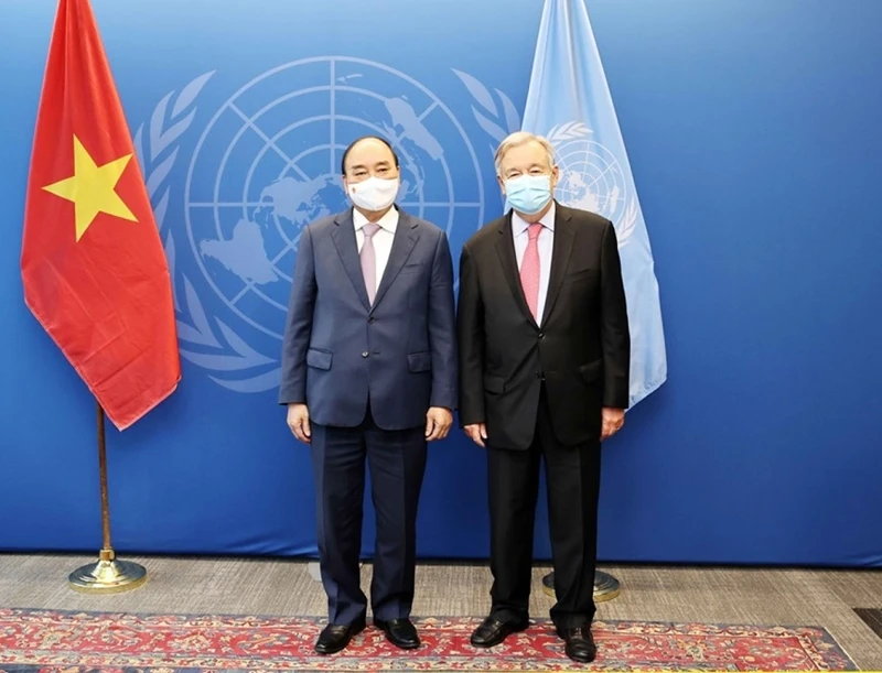 Chủ tịch nước Nguyễn Xuân Phúc hội kiến Tổng thư ký Liên hợp quốc.