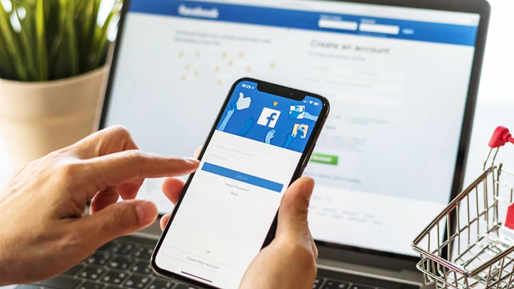 Mạng xã hội Facebook bị cáo buộc phớt lờ các quy định tại Nga. Ảnh: GETTY