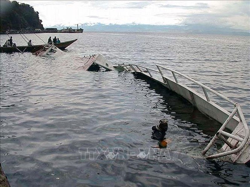 Hiện trường một vụ chìm tàu trên hồ ở thị trấn Goma, CHDC Congo. (Ảnh minh họa: AFP/TTXVN)