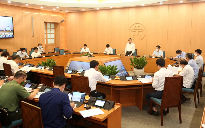 Chủ tịch UBND TP Hà Nội Chu Ngọc Anh chủ trì cuộc họp trực tuyến đôn đốc giải ngân vốn đầu tư công.