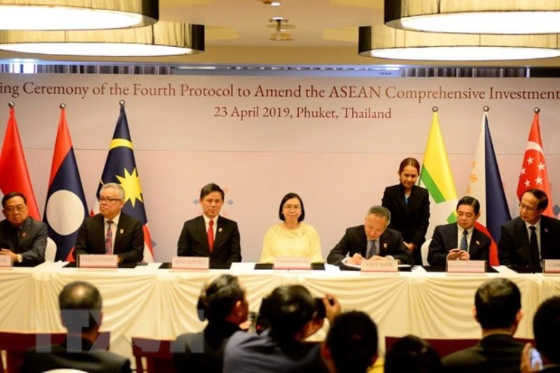 Ngày 23/4/2019, các Bộ trưởng Kinh tế ASEAN đã chính thức ký Hiệp định Thương mại Dịch vụ ASEAN (ATISA). (Ảnh: Ngọc Quang/TTXVN)