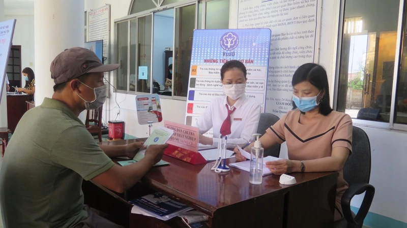 Bảo hiểm xã hội Phú Yên đã tiếp nhận, giải quyết hồ sơ hỗ trợ cho hơn 26 nghìn lao động theo Nghị quyết 116. 