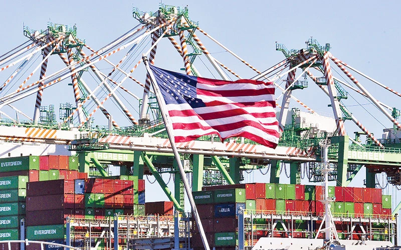 Nhiều cảng biển của Mỹ trở nên quá tải. Ảnh: TTXVN  