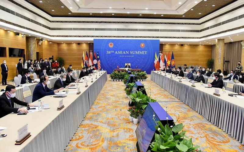 Thủ tướng Phạm Minh Chính dự Hội nghị cấp cao ASEAN lần thứ 38. (Ảnh Bộ Ngoại giao)