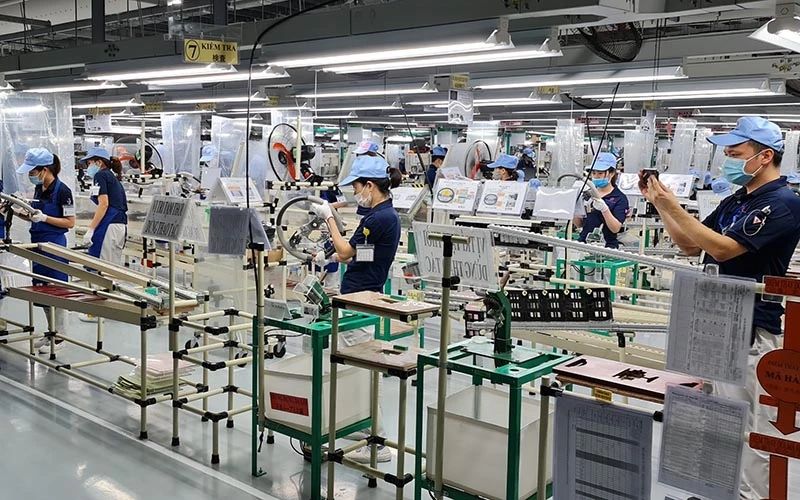 Công ty Toyoda (Nhật Bản) đầu tư nhà máy sản xuất vô lăng ô-tô tại Khu công nghiệp Tiền Hải, tỉnh Thái Bình thu hút hơn 1 nghìn lao động địa phương.