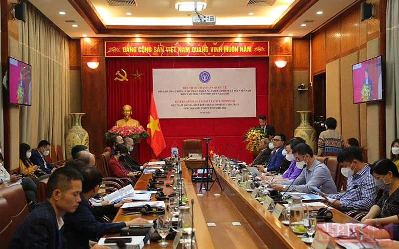 Hội thảo tham vấn quốc tế định hướng chiến lược phát triển ngành bảo hiểm xã hội Việt Nam. (Ảnh: TÂM TRUNG)