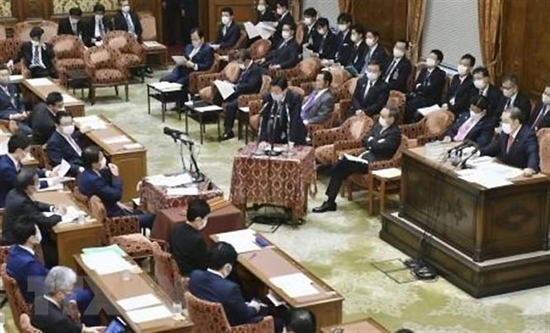 Toàn cảnh một phiên họp Hạ viện Nhật Bản tại thủ đô Tokyo ngày 25/11/2020. (Ảnh: Kyodo/TTXVN)