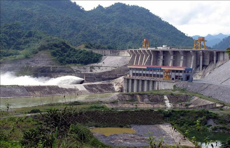 Nhà máy Thủy điện Tuyên Quang. (Ảnh: TTXVN)