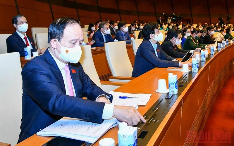 Quốc hội biểu quyết thông qua Nghị quyết về một số cơ chế, chính sách đặc thù phát triển thành phố Hải Phòng.